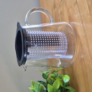 FINUM Brew Control™ Glass Tea Infuser Brewer Teapot Pitcher 0.8L